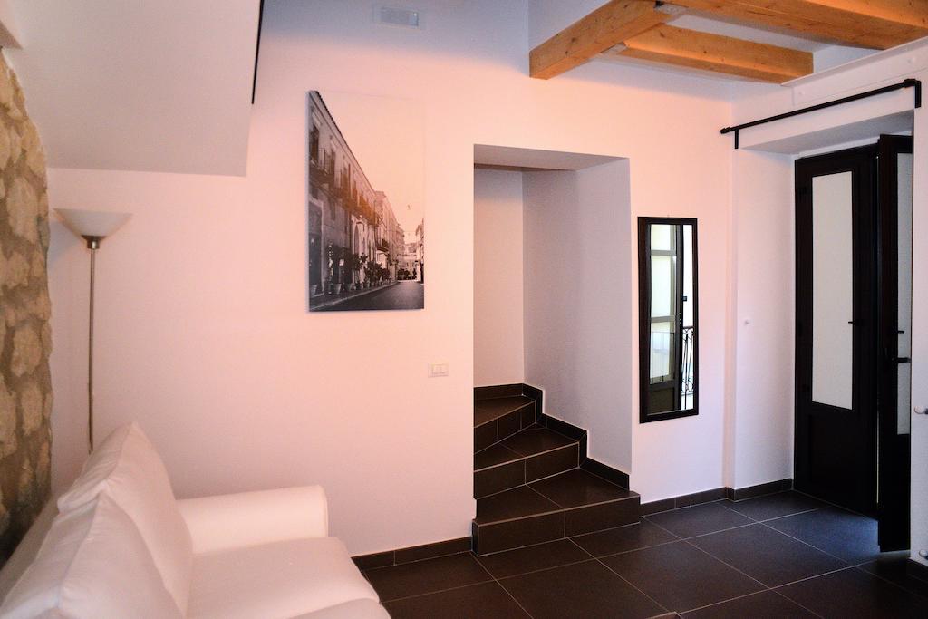 B&B Thule Caltanissetta Buitenkant foto